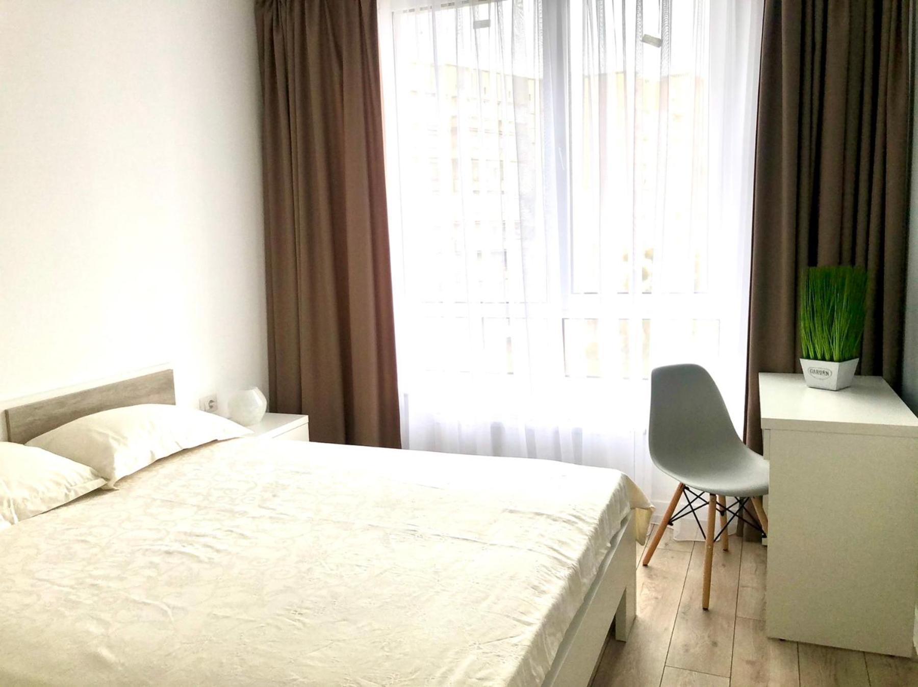 Osapart Beautiful Apartment In A Complex Semycvit Leópolis Exterior foto