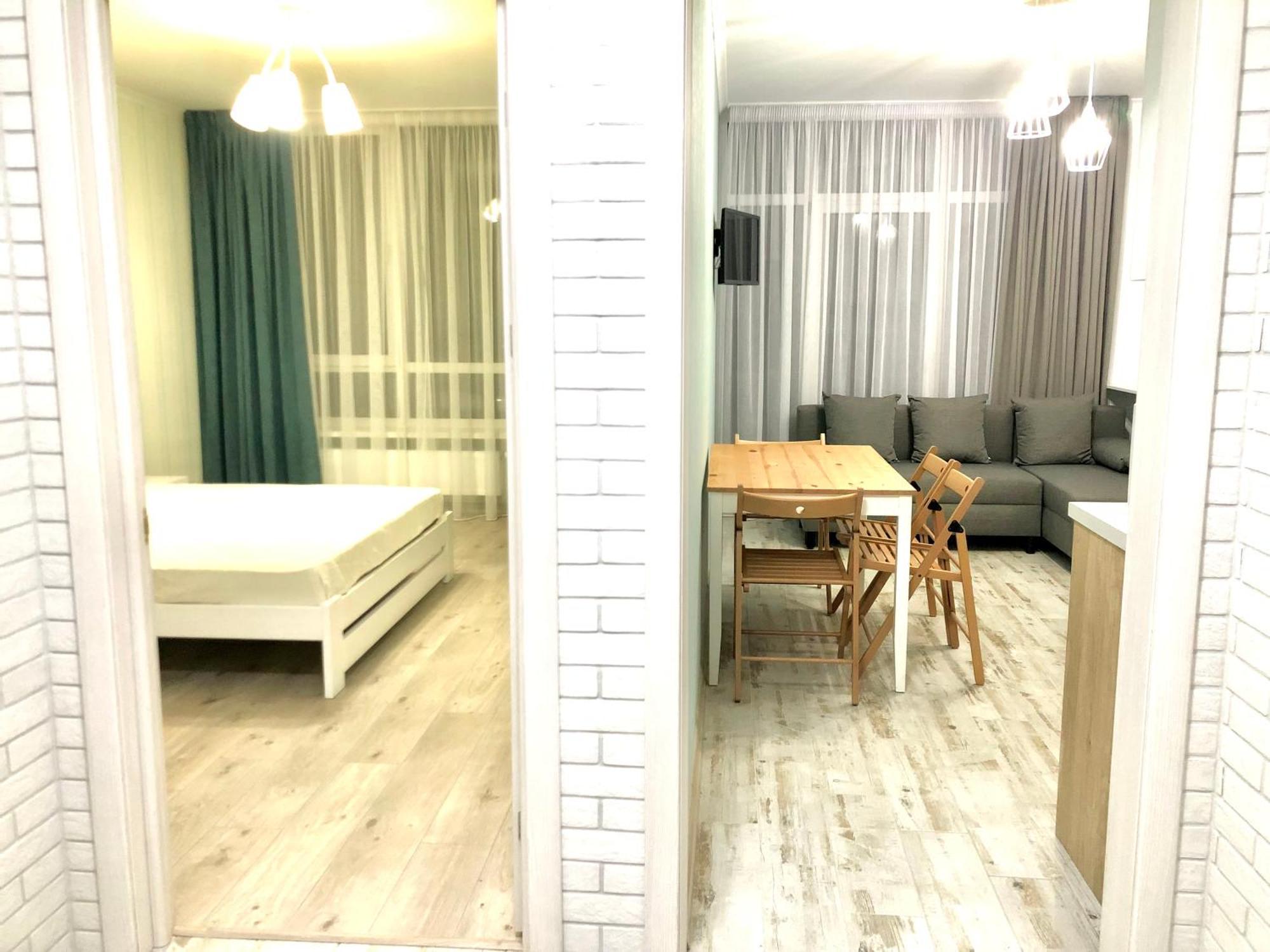 Osapart Beautiful Apartment In A Complex Semycvit Leópolis Exterior foto